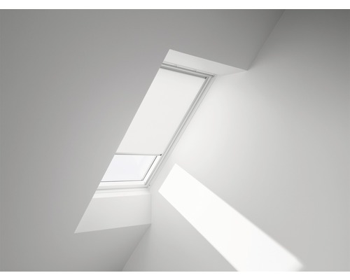 Store tamisant VELUX blanc uni à commande manuelle cadre aluminium RFL U10 1028S