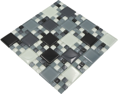 Mosaïque avec carreaux de verre carrés en gris, noir et blanc