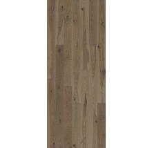 Plancher en bois composé de planches de chêne