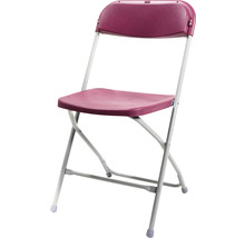 Chaise pliante en plastique avec cadre en métal
