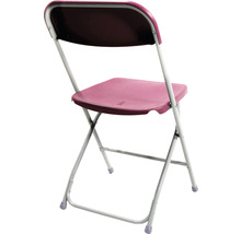 Chaise pliante avec cadre métallique et assise en plastique