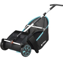Balayeuse Gardena pour nettoyer les déchets de jardin et les feuilles