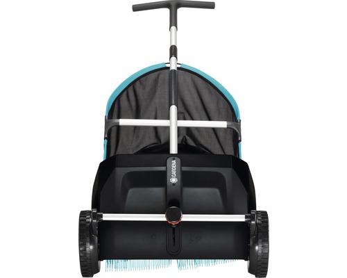 Balayeuse Gardena pour le nettoyage du jardin
