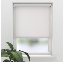 Fenster mit heruntergelassenem Rollo für Sichtschutz