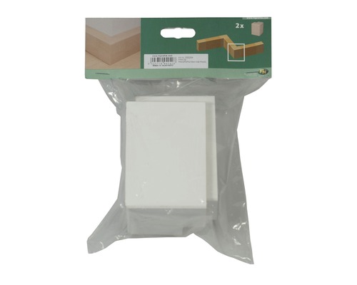 Zwei transparente Abdeckkappen für Holzprofile in Verpackung