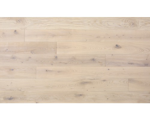 Verlegung aus hellem Holzparkett