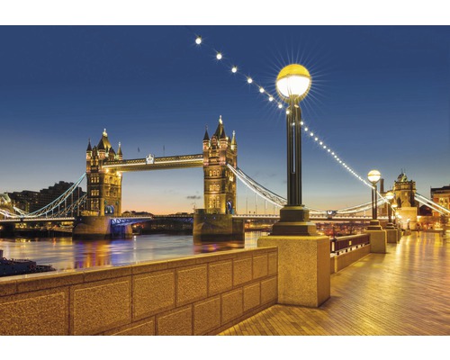 Papier peint panoramique papier 8-927 London Tower Bridge 8 pces 368 x 254 cm Tower Bridge illuminée à Londres le soir