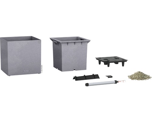 Pot de fleurs avec système d''irrigation et accessoires