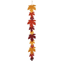 Dekorative Herbstgirlande mit Ahornblättern
