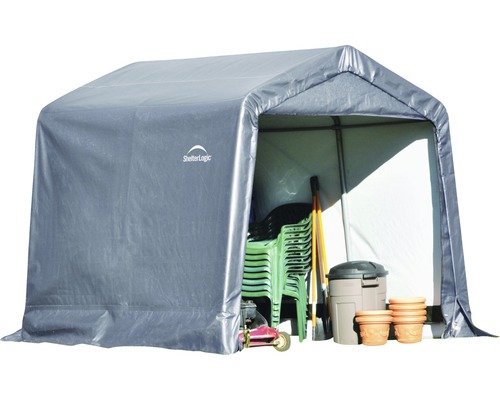 Abri de jardin ShelterLogic avec outils de jardinage