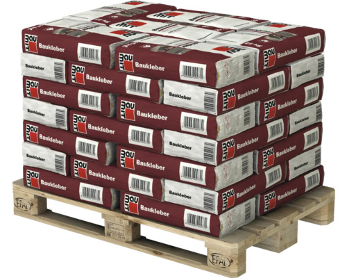 Palette de sacs de colle à carrelage