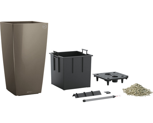 Pot de fleurs avec système d''irrigation et accessoires