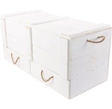 Weisse Holzkiste mit Seilgriffen