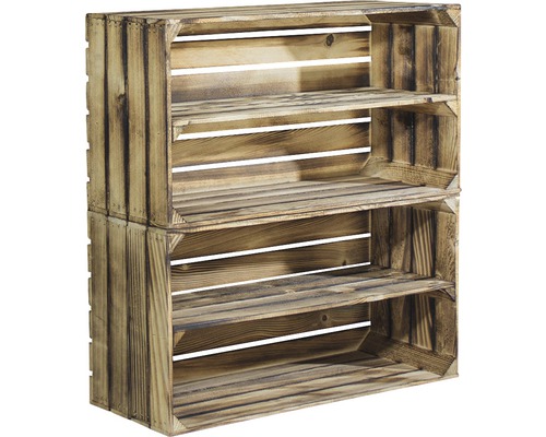 Zwei aufeinander gestapelte Holzkisten mit Regalböden