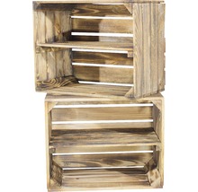 Zwei braune Holzkisten mit Regalböden gestapelt.