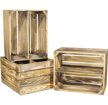 Holzkisten zur Aufbewahrung gestapelt