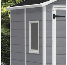 Détail d''un abri de jardin avec fenêtre et porte