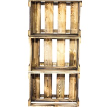 Drei gestapelte Holzkisten zur Aufbewahrung