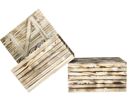 Zwei Holzkisten mit Deckel