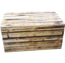 Holzkiste mit Deckel für den Aussenbereich