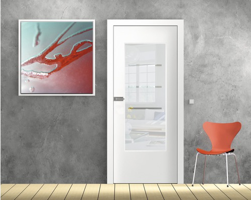 Pertura Glaseinsatz ESG LAG3 / LA-HD 4-Streifendesign 53,5x142 cm Zimmertür mit Glaseinsatz neben einem Bild und einem Stuhl