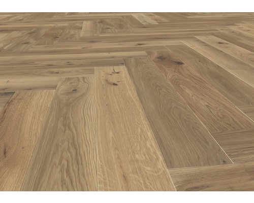 Verlegung von Parkett im Fischgrätenmuster