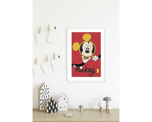 Poster Mickey Mouse encadré sur le mur