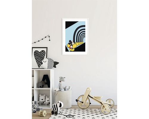 Affiche décorative avec motif Mickey Mouse dans une chambre d''enfant