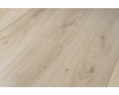 Nahaufnahme von Laminatboden mit Holzstruktur