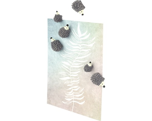 Hérissons décoratifs sur un motif de feuilles