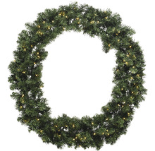 Couronne de sapin de Noël avec éclairage