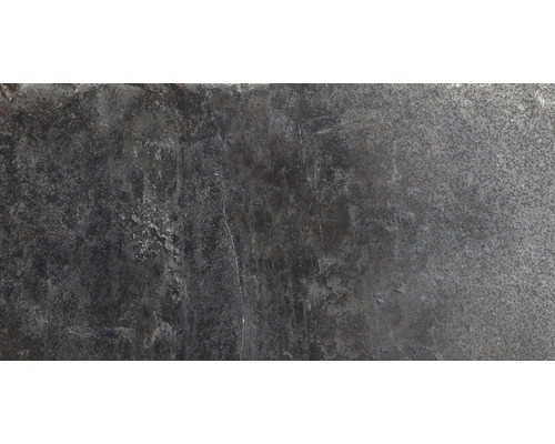Wand- und Bodenfliese Schiefer dark 30x60 cm lappato Detailansicht einer dunklen Bodenfliese mit strukturierter Oberfläche