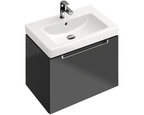 Vasque avec meuble sous-vasque et robinet