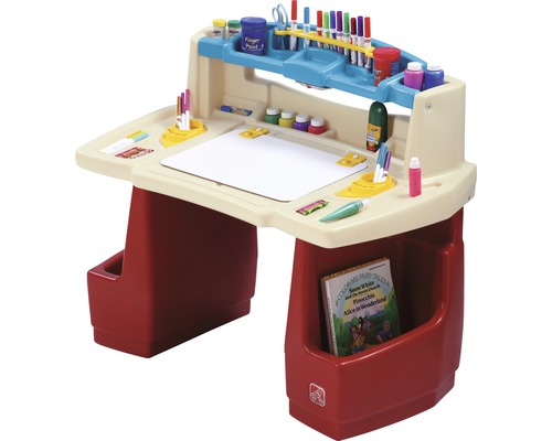 Bureau d''enfant avec espace de rangement et matériel de peinture