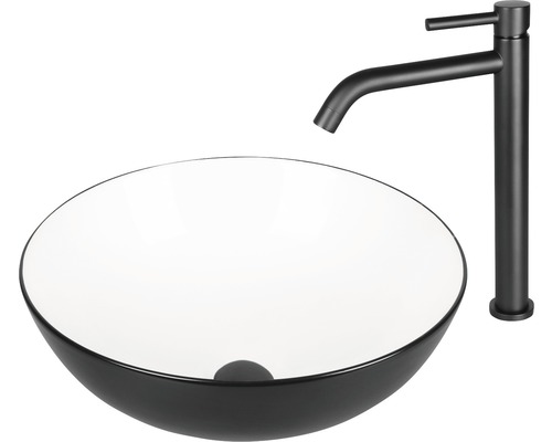 Aufsatzwaschbecken mit Armatur