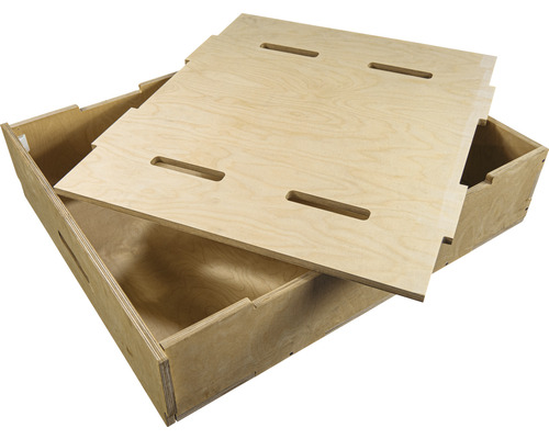 Caisse en bois avec couvercle et poignées