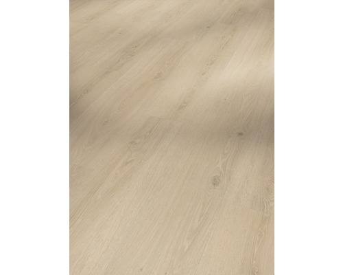 Panneaux de plancher stratifié posés avec texture bois