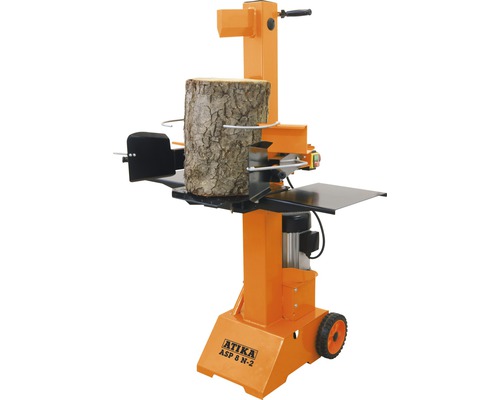 Holzspalter mit Holzstamm