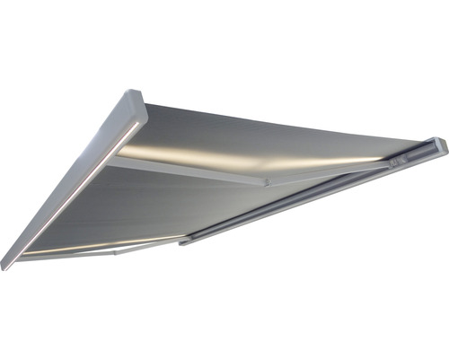 Store banne à bras articulés déployé pour l''extérieur