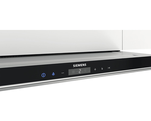Siemens Logo auf einer Dunstabzugshaube mit Bedienfeld