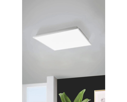 Plafonnier LED Eglo Crosslink 1 x 22 W 2600 lm 2765 K IP 20 blanc Plafonnier carré dans un intérieur
