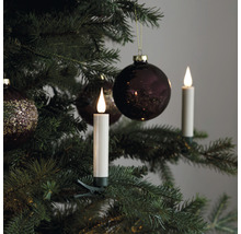 Sapin de Noël avec boules de Noël et bougies LED sans fil