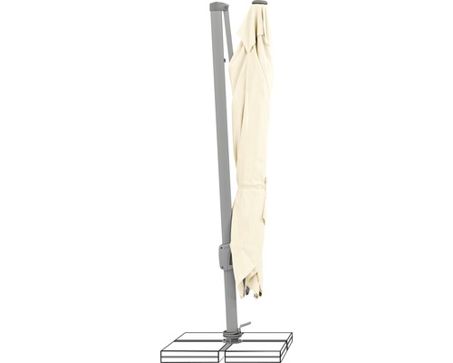 Geschlossener Ampelschirm mit Mast und Schirmständer