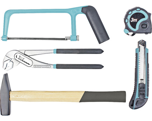 Assortiment d''outils composé d''une scie à métaux, d''une pince multiprise, d''un marteau, d''un mètre ruban et d''un cutter