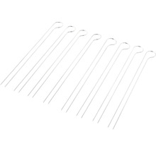 Plusieurs brochettes à griller en métal