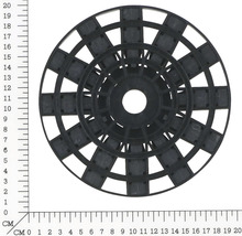 Schwarze Kabeltrommel aus Kunststoff
