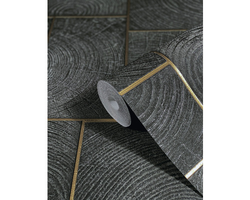 Tapetenrolle mit Baumscheibenmuster und goldenen Linien