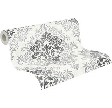 Tapetenrolle mit floralem Muster