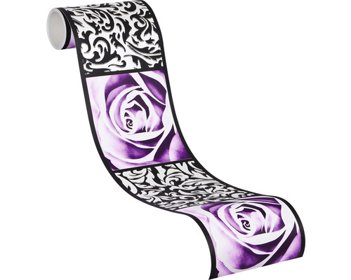 Rouleau de papier peint avec roses et ornements