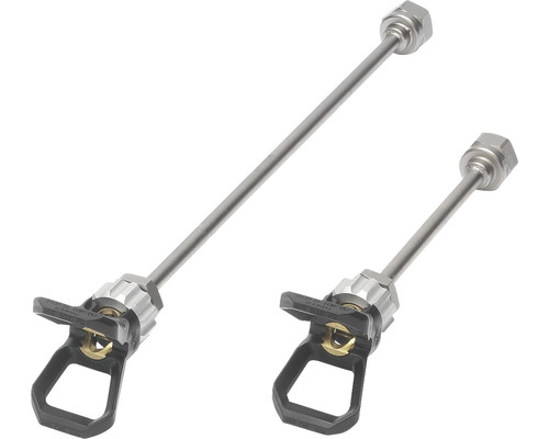 Zwei Spritzverlängerungen für Farbspritzgeräte